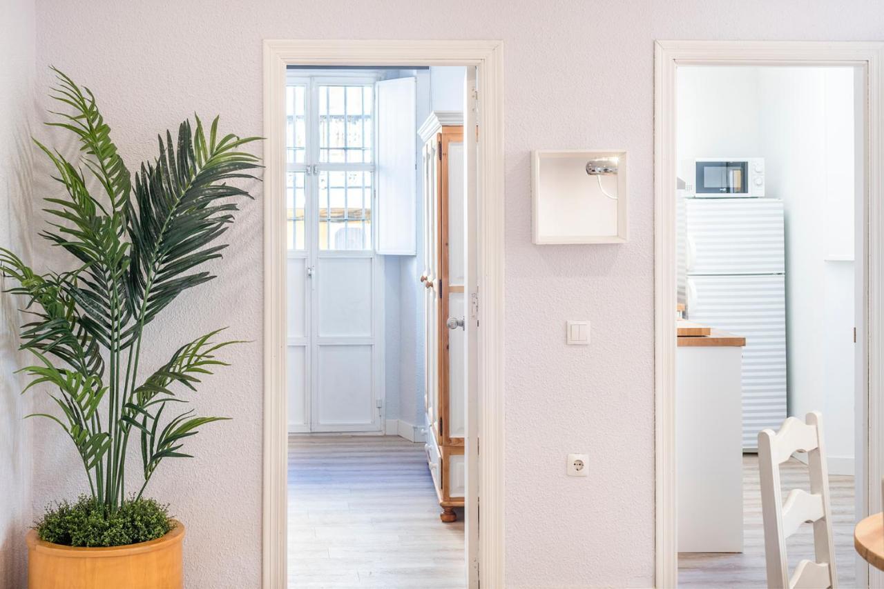 Apartamentos Alfaqueque A Siviglia Esterno foto
